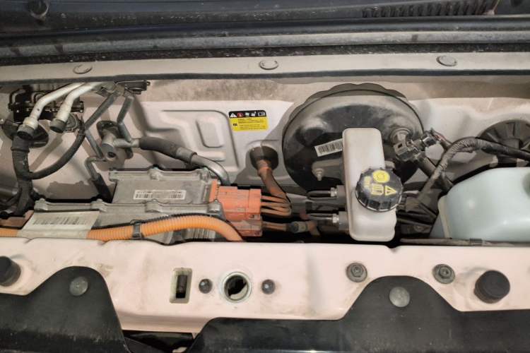 Used Wuling Hongguang MINIEV 2021 Macaron Premium Model – Lithium Iron Phosphate Engine Bay