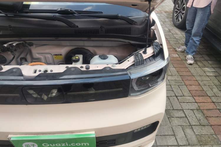 Used Wuling Hongguang MINIEV 2021 Macaron Premium Model – Lithium Iron Phosphate Engine Bay Left