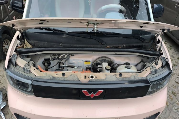 Used Wuling Hongguang MINIEV 2021 Macaron Premium Model – Lithium-NMC Engine Bay
