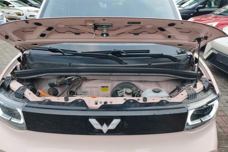 Used Wuling Hongguang MINIEV 2021 Macaron Premium Model – Lithium Iron Phosphate Engine Bay