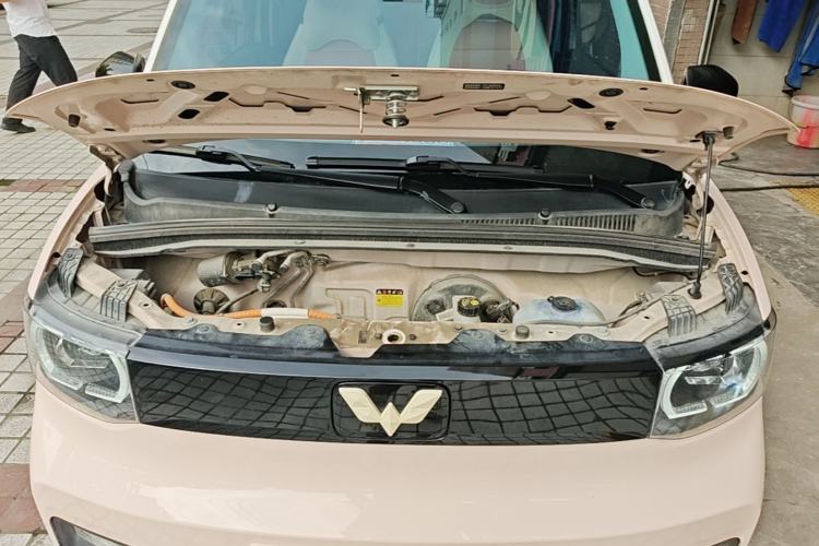 Used Wuling Hongguang MINIEV 2021 Macaron Premium Model – Lithium Iron Phosphate Engine Bay
