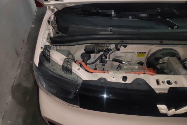 Used Wuling Hongguang MINIEV 2021 Macaron Premium Model – Lithium Iron Phosphate Engine Bay Right