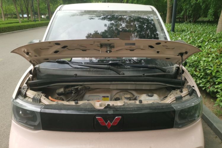 Used Wuling Hongguang MINIEV 2021 Macaron Premium Model – Lithium Iron Phosphate Engine Bay