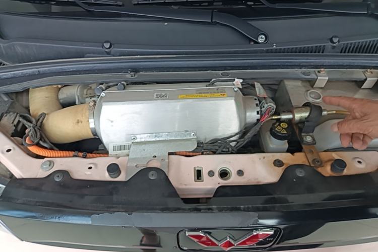 Used Wuling Hongguang MINIEV 2021 Macaron Premium Model – Lithium-NMC Engine Bay