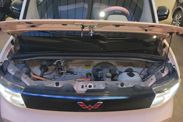 Used Wuling Hongguang MINIEV 2021 Macaron Premium Model – Lithium Iron Phosphate Engine Bay