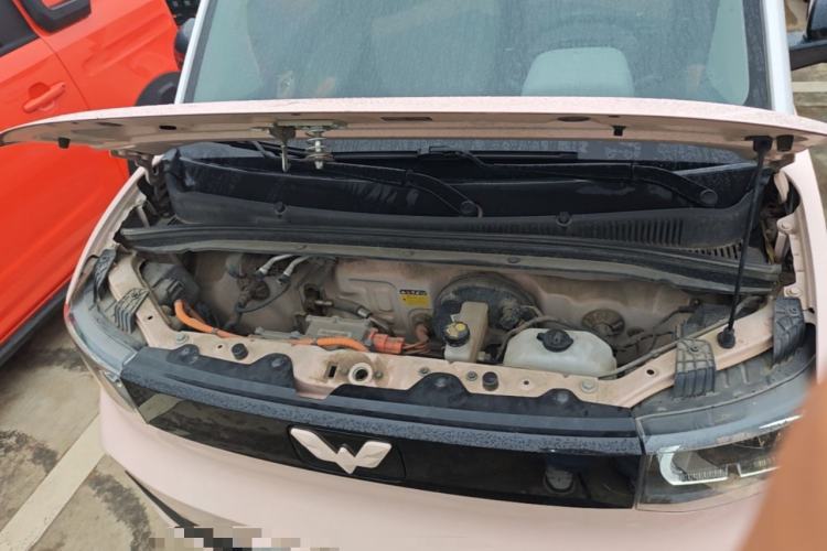 Used Wuling Hongguang MINIEV 2021 Macaron Premium Model – Lithium Iron Phosphate Engine Bay