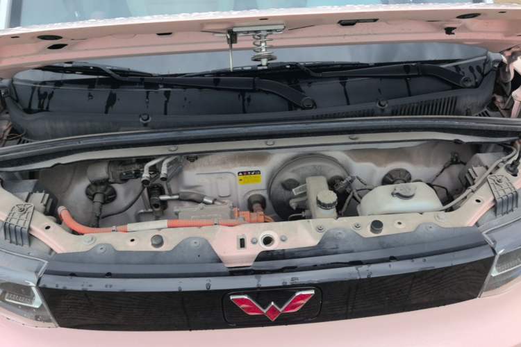 Used Wuling Hongguang MINIEV 2021 Macaron Premium Model – Lithium Iron Phosphate Engine Bay