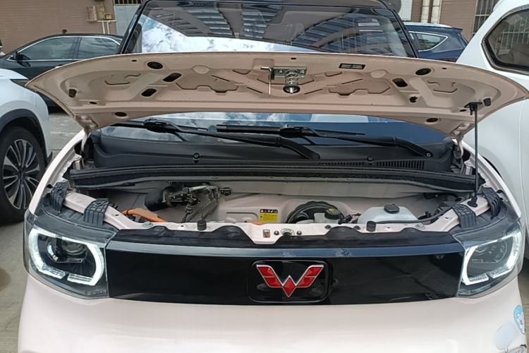Used Wuling Hongguang MINIEV 2021 Macaron Premium Model – Lithium Iron Phosphate Engine Bay