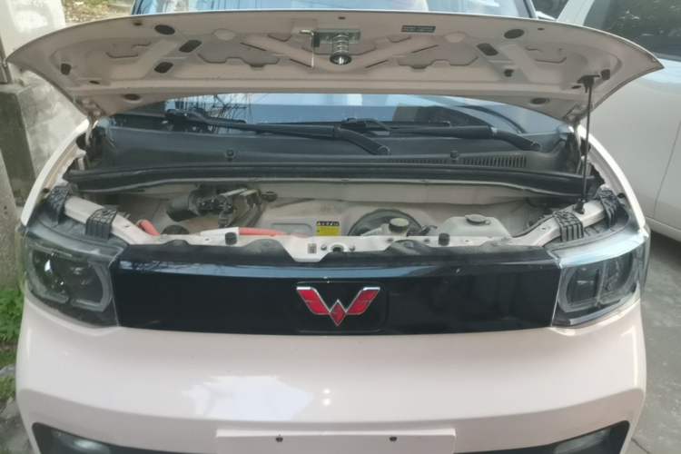 Used Wuling Hongguang MINIEV 2021 Macaron Premium Model – Lithium Iron Phosphate Engine Bay
