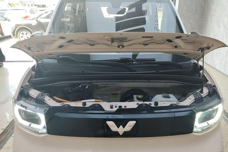 Used Wuling Hongguang MINIEV 2021 Macaron Premium Model – Lithium Iron Phosphate Engine Bay