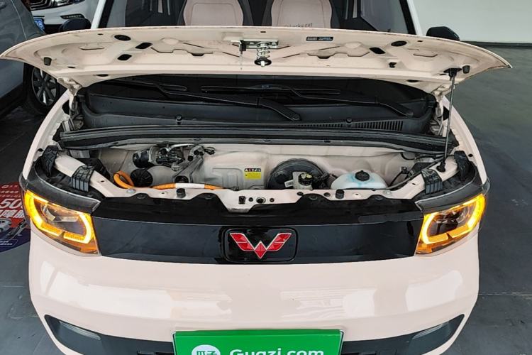 Used Wuling Hongguang MINIEV 2021 Macaron Fashion Edition Lithium-Ion Battery Engine Bay