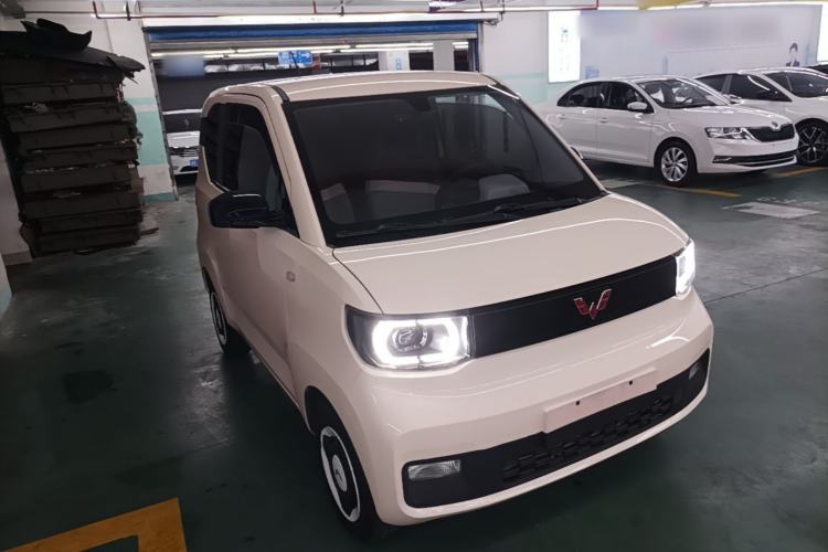 Used Wuling Hongguang MINIEV 2021 Macaron Sandwich Model 120 km Lithium NMC Exterior 1