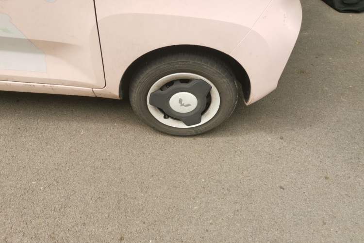 Used Wuling Hongguang MINIEV 2021 Macaron Premium Model – Lithium Iron Phosphate Exterior 1