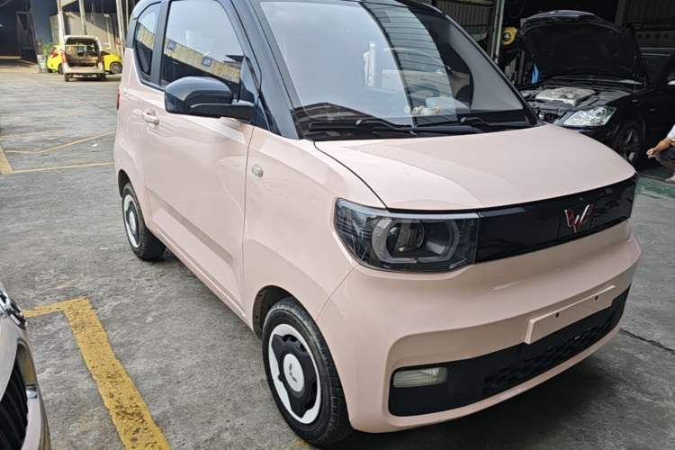Used Wuling Hongguang MINIEV 2021 Macaron Premium Model – Lithium Iron Phosphate Exterior 1