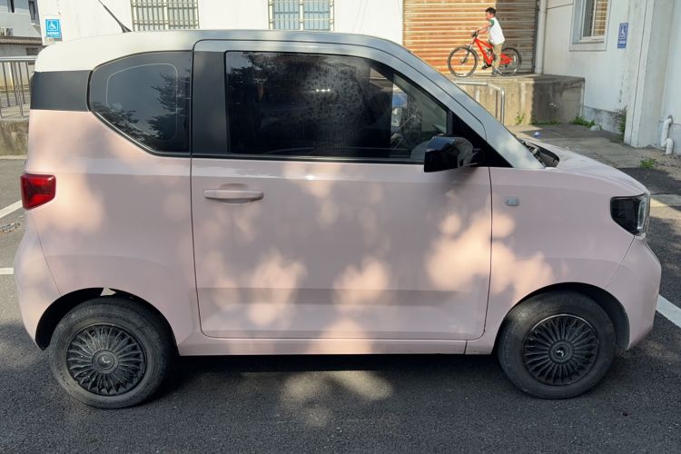 Used Wuling Hongguang MINIEV 2021 Macaron Fashion Model Lithium Iron Phosphate Exterior 2