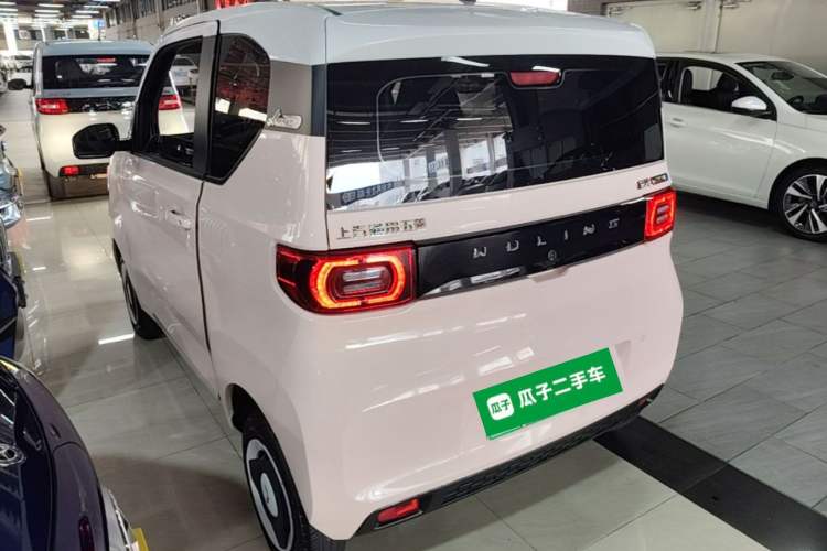 Used Wuling Hongguang MINIEV 2021 Macaron Fashion Edition Lithium-Ion Battery Exterior 2