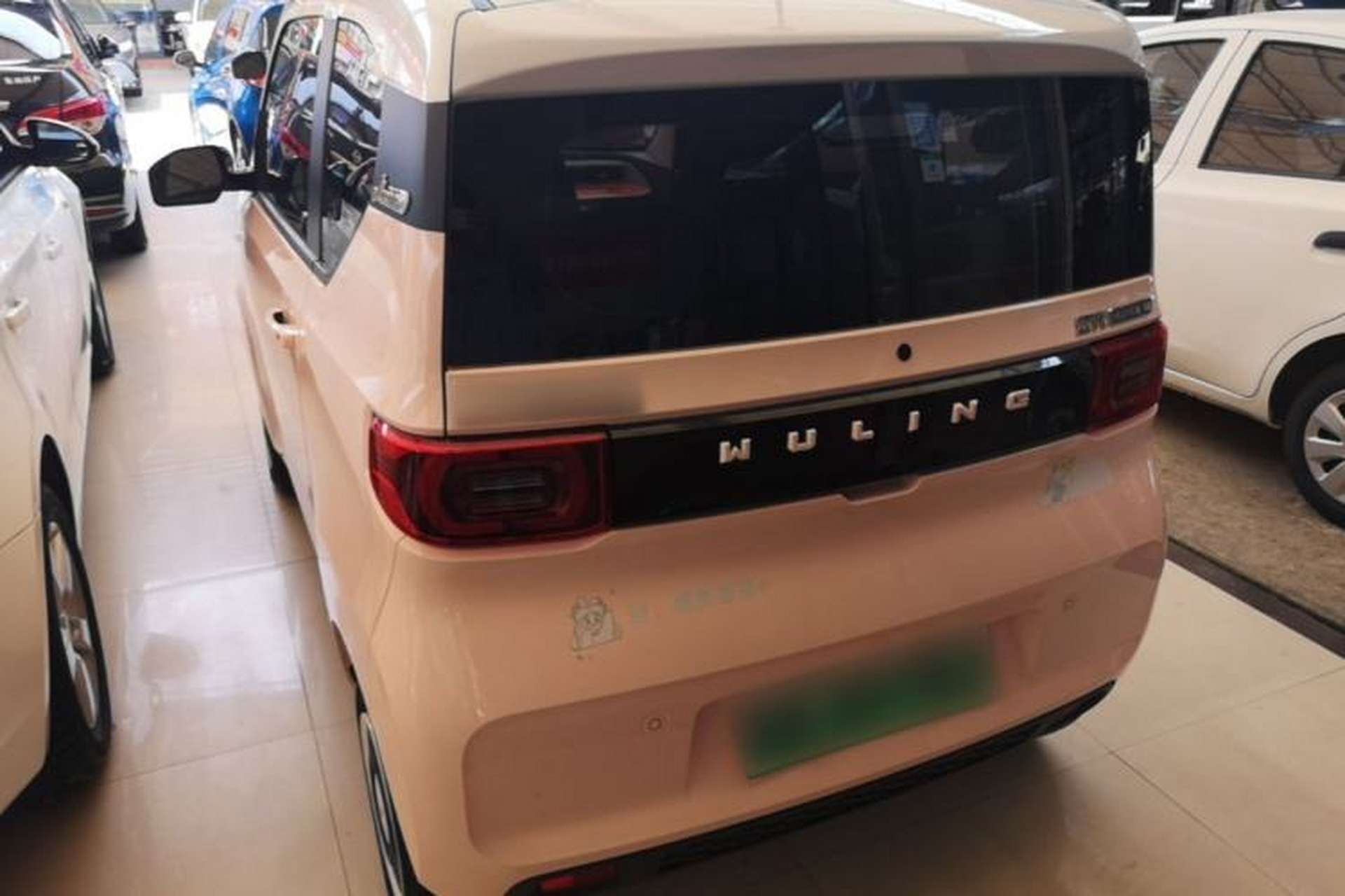 Used Wuling Hongguang MINIEV 2021 Macaron Premium Model – Lithium Iron Phosphate Exterior 2