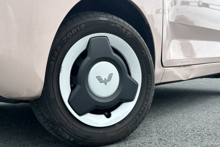 Used Wuling Hongguang MINIEV 2021 Macaron Premium Model – Lithium Iron Phosphate Exterior 4