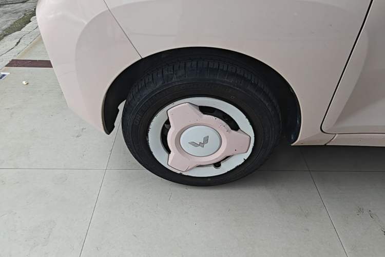 Used Wuling Hongguang MINIEV 2021 Macaron Premium Model – Lithium-NMC Exterior 4