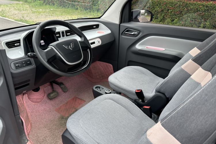 Used Wuling Hongguang MINIEV 2021 Macaron Fashion Model Lithium Iron Phosphate Exterior 4