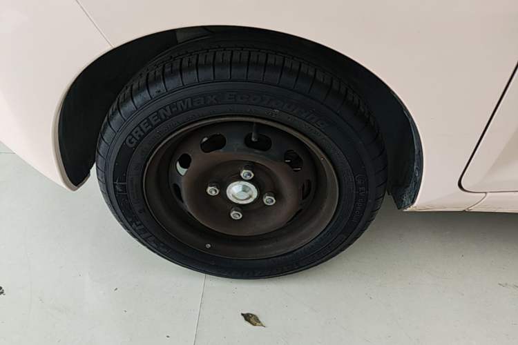 Used Wuling Hongguang MINIEV 2021 Macaron Fashion Model Lithium Iron Phosphate Exterior 4