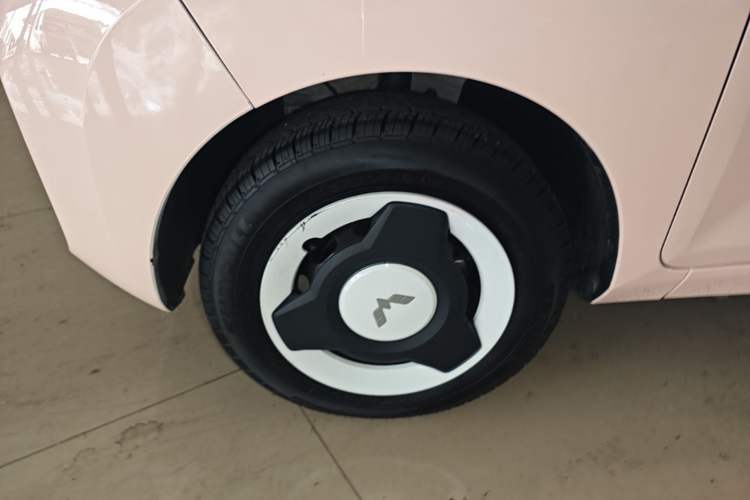 Used Wuling Hongguang MINIEV 2021 Macaron Premium Model – Lithium Iron Phosphate Exterior 4
