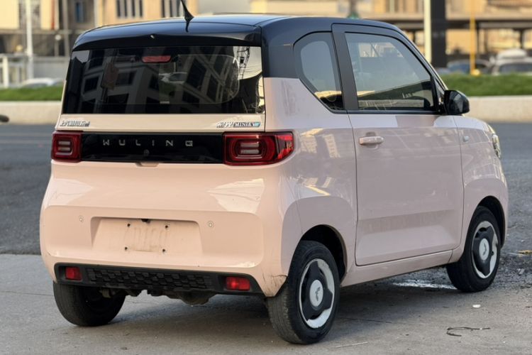 Used Wuling Hongguang MINIEV 2021 Macaron Premium Model – Lithium Iron Phosphate Exterior 4