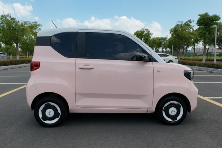 Used Wuling Hongguang MINIEV 2021 Macaron Premium Model – Lithium Iron Phosphate Exterior 5