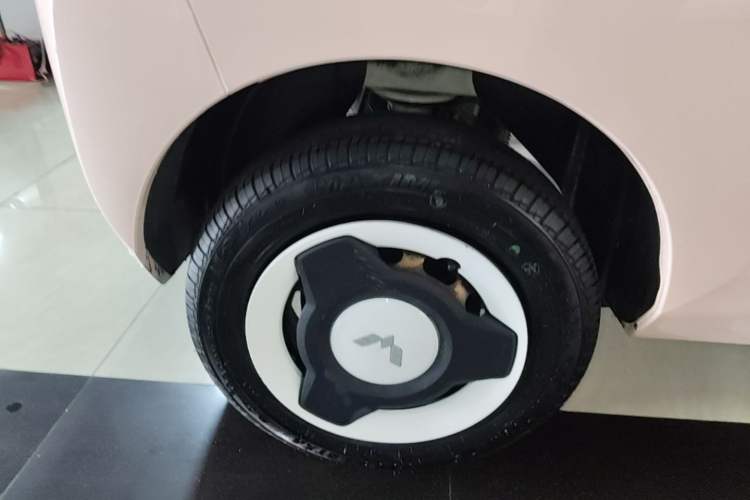Used Wuling Hongguang MINIEV 2021 Macaron Fashion Edition Lithium-Ion Battery Exterior 5