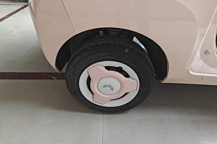 Used Wuling Hongguang MINIEV 2021 Macaron Premium Model – Lithium-NMC Exterior 5