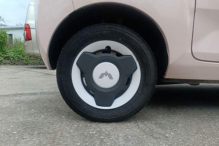 Used Wuling Hongguang MINIEV 2021 Macaron Premium Model – Lithium Iron Phosphate Exterior 5