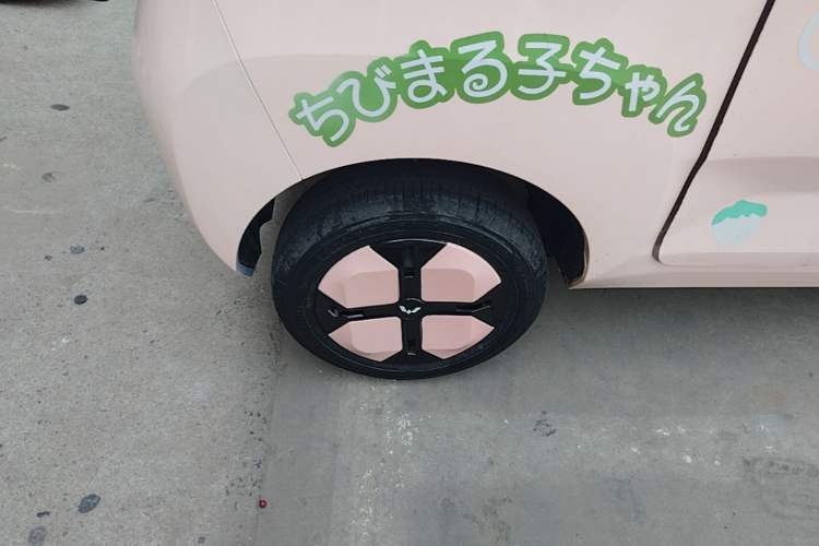 Used Wuling Hongguang MINIEV 2021 Macaron Fashion Edition Lithium-Ion Battery Exterior 5
