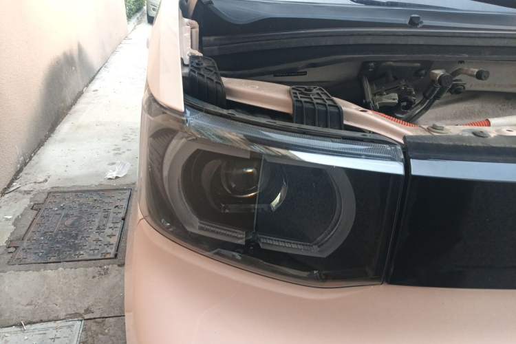 Used Wuling Hongguang MINIEV 2021 Macaron Premium Model – Lithium-NMC Exterior 6