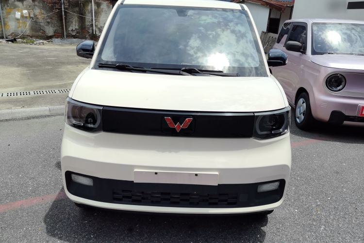 Used Wuling Hongguang MINIEV 2021 Macaron Sandwich Model 120 km Lithium NMC Exterior 6