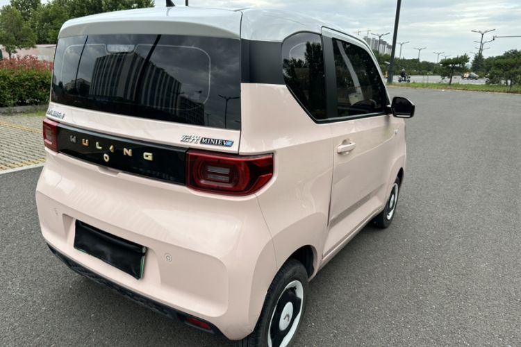 Used Wuling Hongguang MINIEV 2021 Macaron Fashion Model Lithium Iron Phosphate Exterior 6