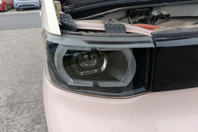 Used Wuling Hongguang MINIEV 2021 Macaron Fashion Model Lithium Iron Phosphate Exterior 6