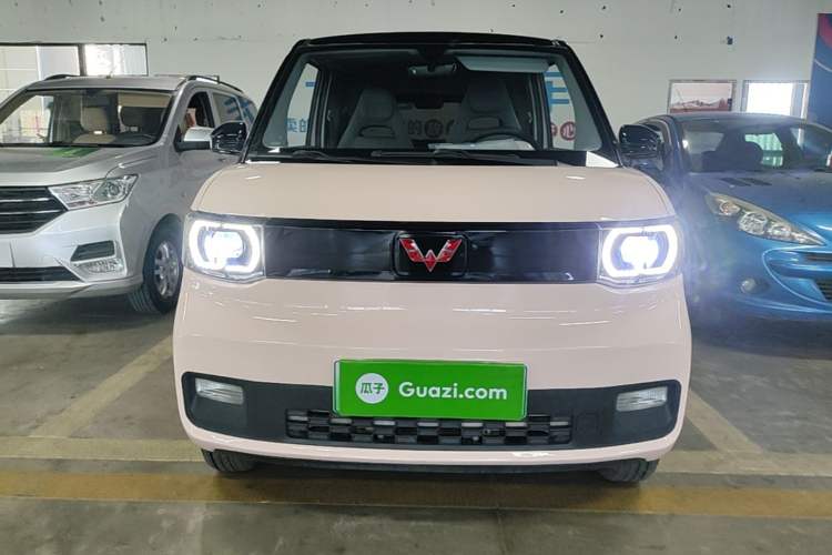 Used Wuling Hongguang MINIEV 2021 Macaron Fashion Edition Lithium-Ion Battery Front