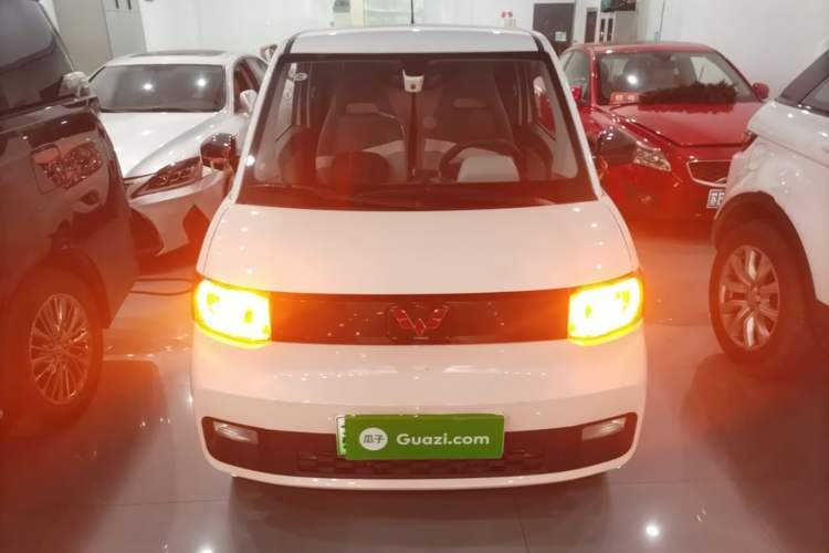 Used Wuling Hongguang MINIEV 2021 Macaron Premium Model – Lithium Iron Phosphate Front