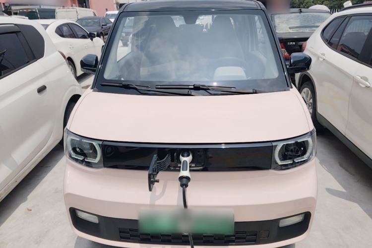 Used Wuling Hongguang MINIEV 2021 Macaron Fashion Model Lithium Iron Phosphate Front