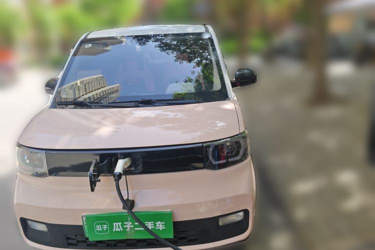Used Wuling Hongguang MINIEV 2021 Macaron Fashion Model Lithium Iron Phosphate Front