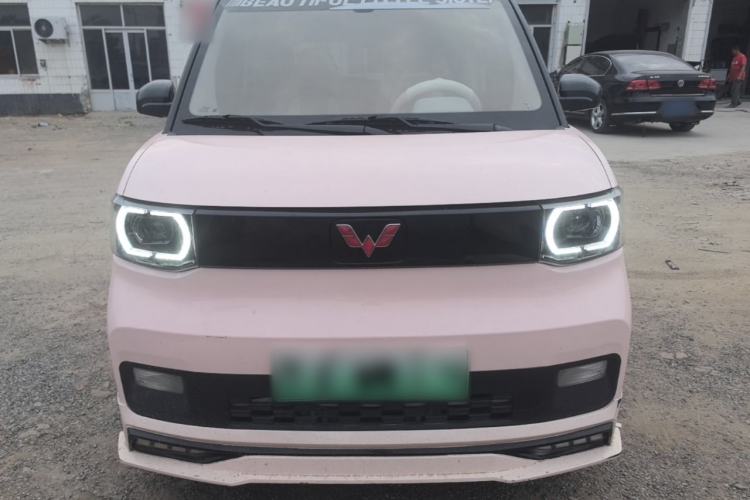 Used Wuling Hongguang MINIEV 2021 Macaron Sandwich Model 120 km Lithium Iron Phosphate Front