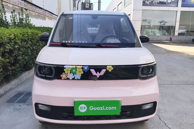 Used Wuling Hongguang MINIEV 2021 Macaron Sandwich Model 170 km Lithium Ternary Front