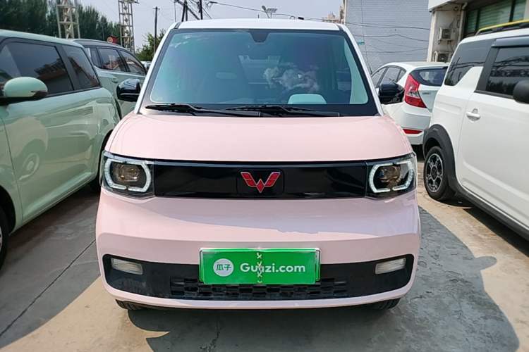 Used Wuling Hongguang MINIEV 2021 Macaron Fashion Model Lithium Iron Phosphate Front