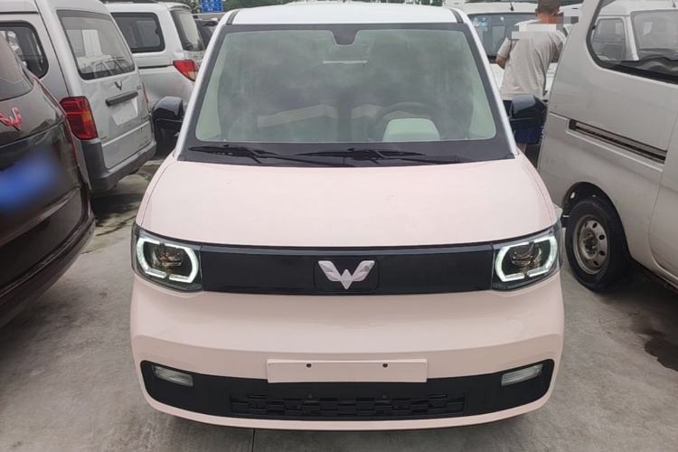 Used Wuling Hongguang MINIEV 2021 Macaron Fashion Model Lithium Iron Phosphate Front