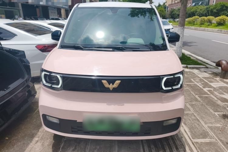 Used Wuling Hongguang MINIEV 2021 Macaron Fashion Model Lithium Iron Phosphate Front