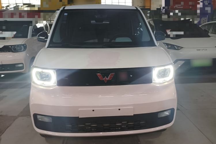 Used Wuling Hongguang MINIEV 2021 Macaron Fashion Model Lithium Iron Phosphate Front