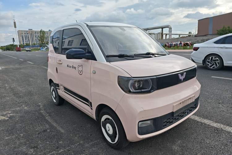 Used Wuling Hongguang MINIEV 2021 Macaron Premium Model – Lithium Iron Phosphate Front Right 45 Deg