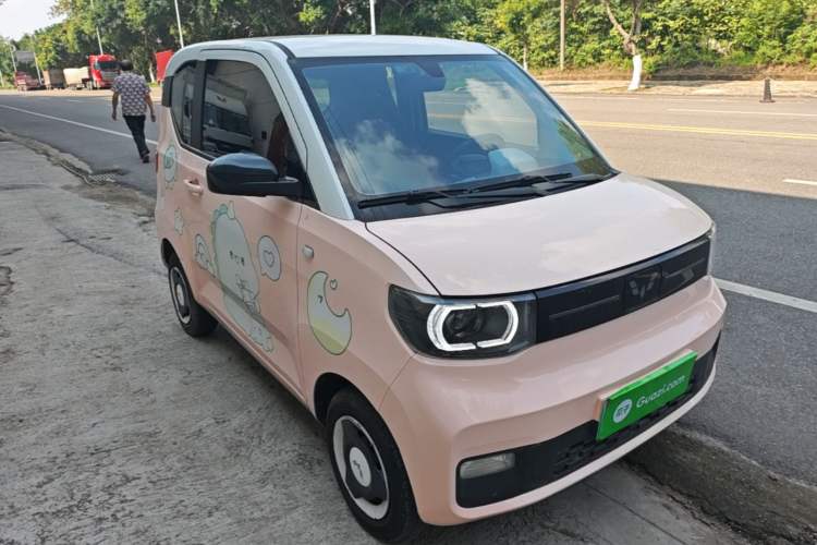 Used Wuling Hongguang MINIEV 2021 Macaron Fashion Model Lithium Iron Phosphate Front Right 45 Deg