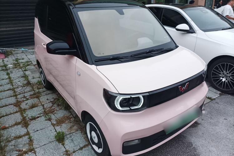 Used Wuling Hongguang MINIEV 2021 Macaron Premium Model – Lithium Iron Phosphate Front Right 45 Deg