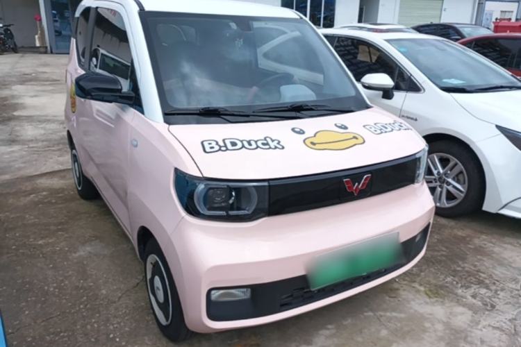 Used Wuling Hongguang MINIEV 2021 Macaron Premium Model – Lithium Iron Phosphate Front Right 45 Deg